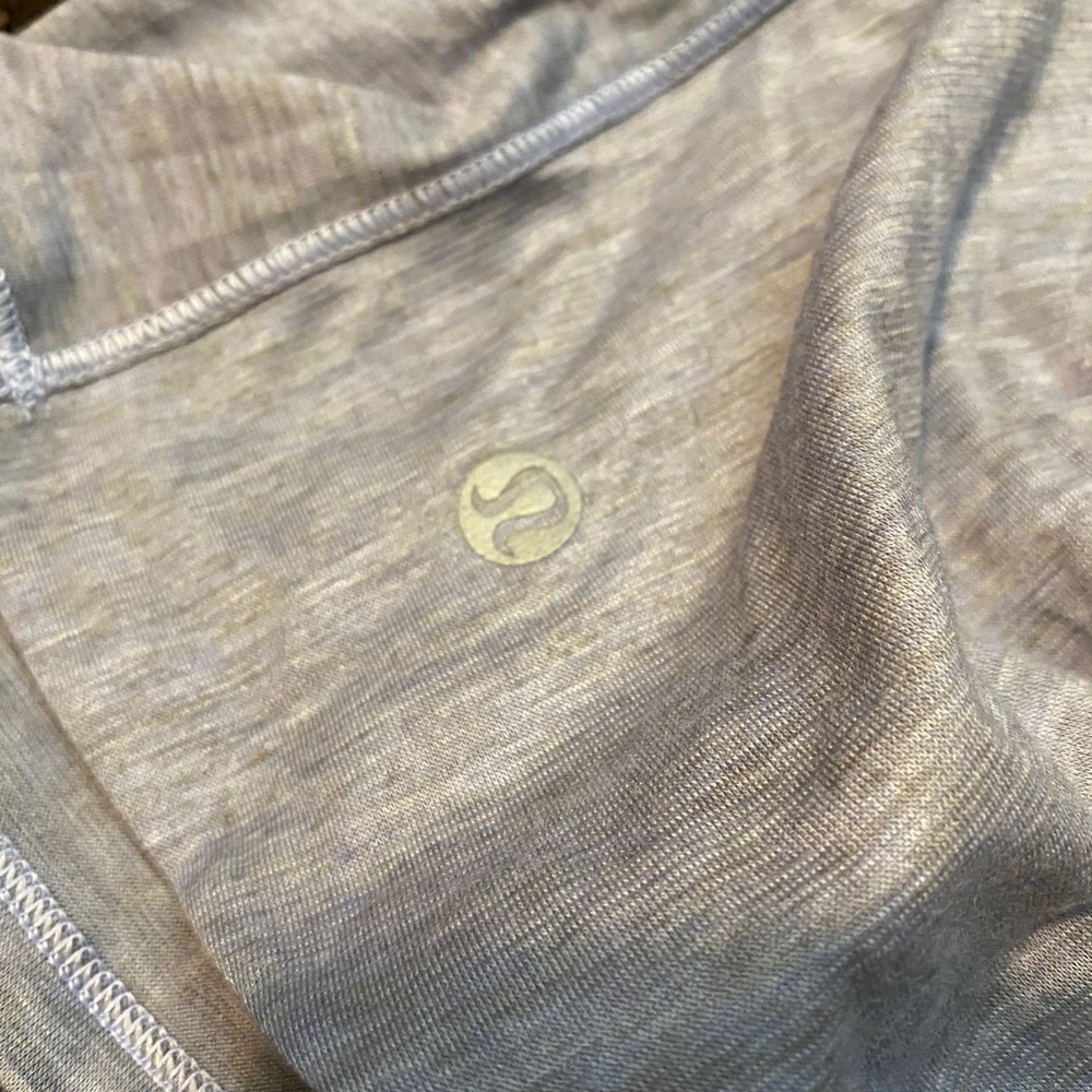 Lululemon top - Picture 3 of 3